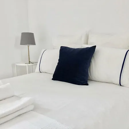 Апартаменты Alcantara Studio 15 *